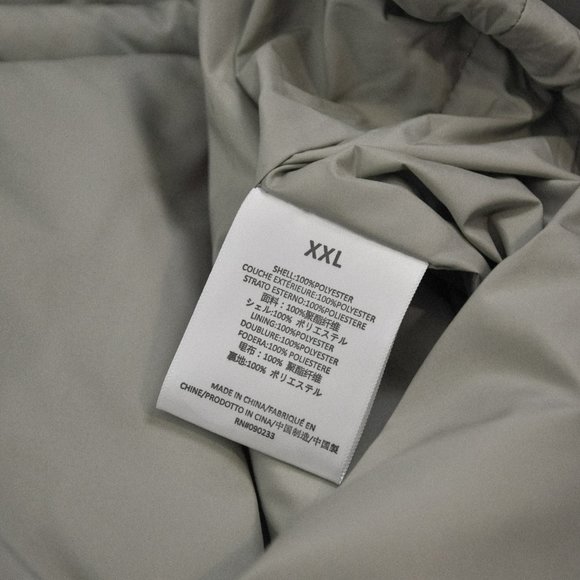 Essentials Storm Jacket NWT - Picture 11 of 12